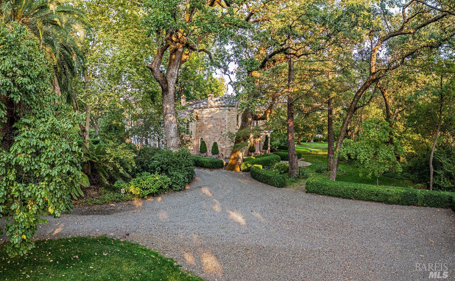 1105 Lodi Lane St. Helena CA 94574