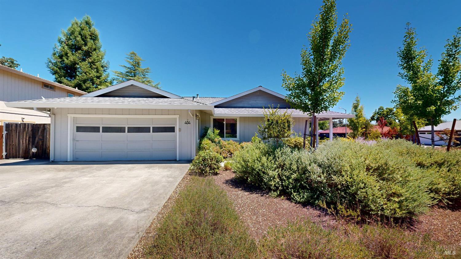 404 N Foothill Boulevard Cloverdale CA 95425