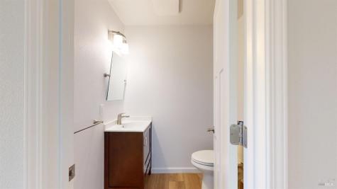 404 N Foothill Boulevard Cloverdale CA 95425