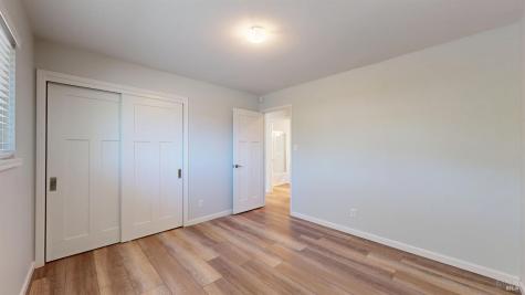 404 N Foothill Boulevard Cloverdale CA 95425