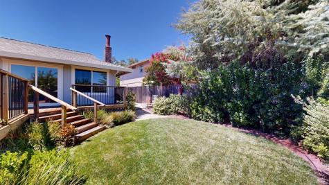 404 N Foothill Boulevard Cloverdale CA 95425