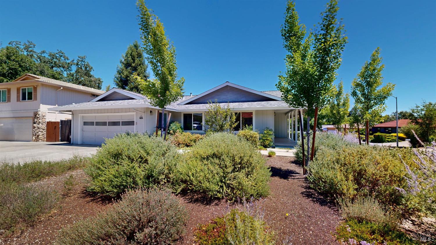 404 N Foothill Boulevard Cloverdale CA 95425