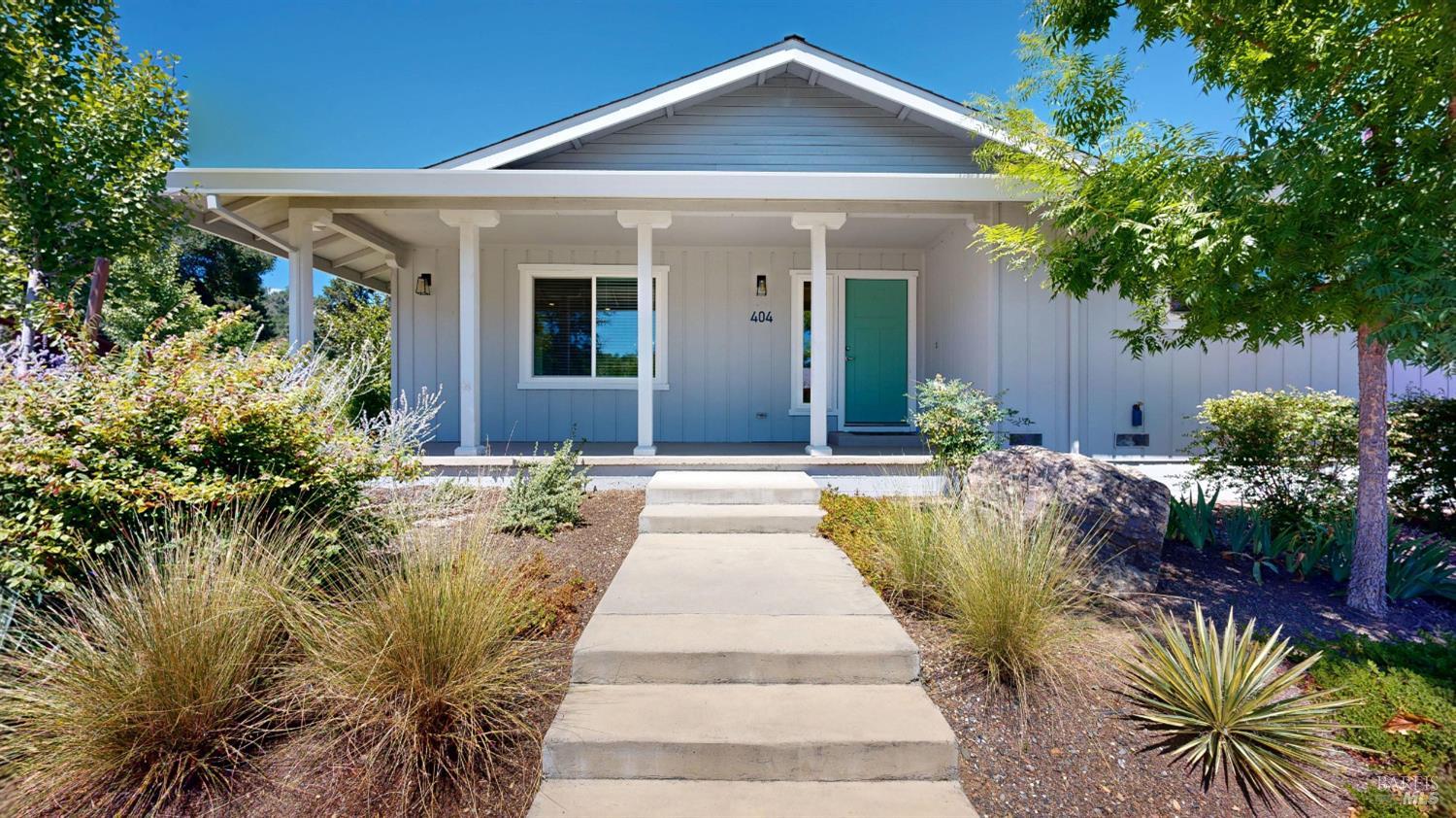404 N Foothill Boulevard Cloverdale CA 95425