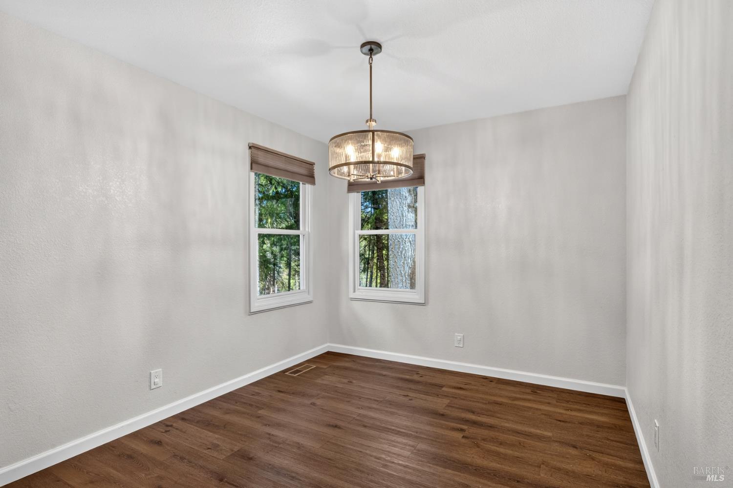 1211 Maize Way Willits CA 95490
