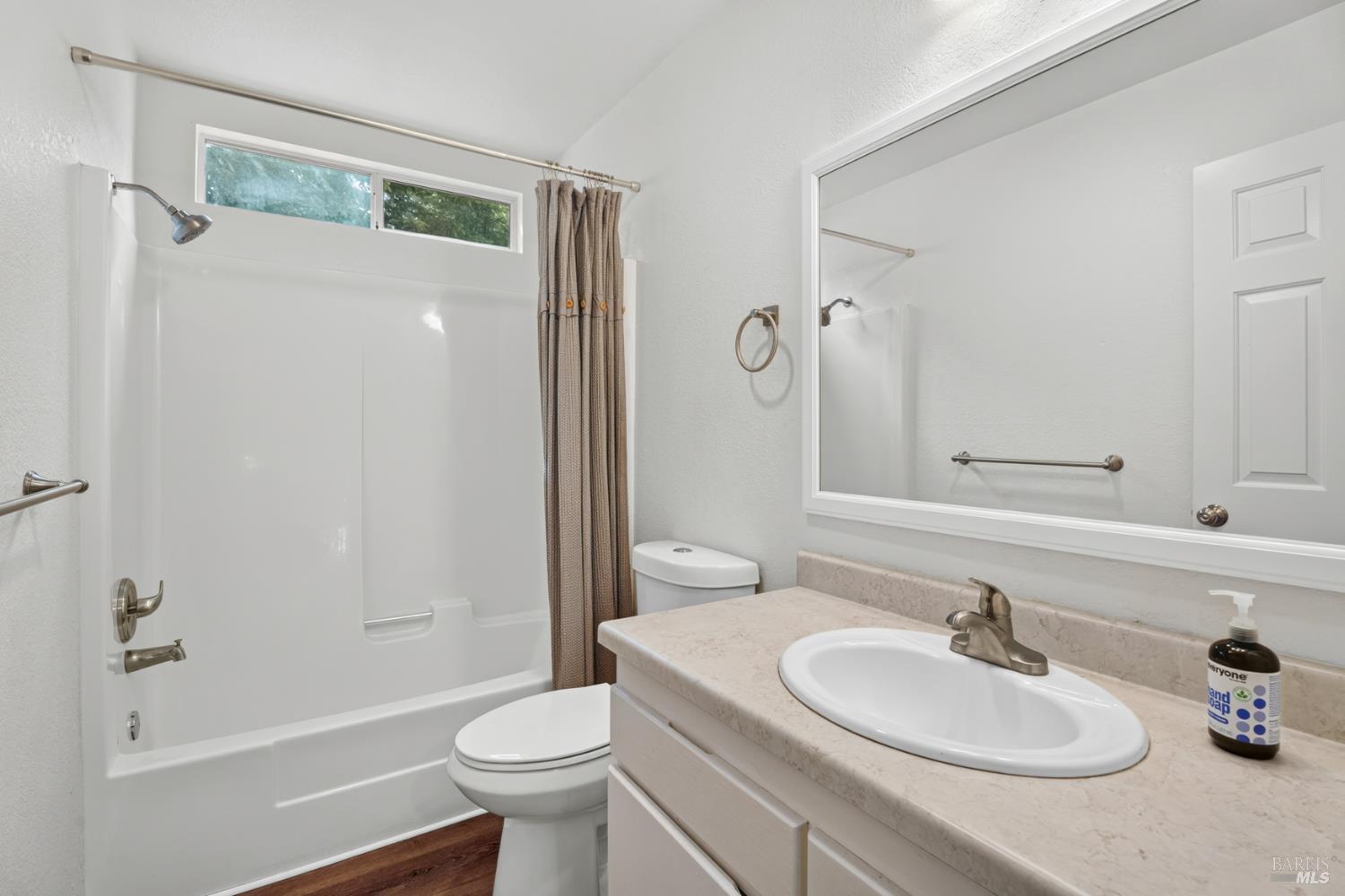 1211 Maize Way Willits CA 95490