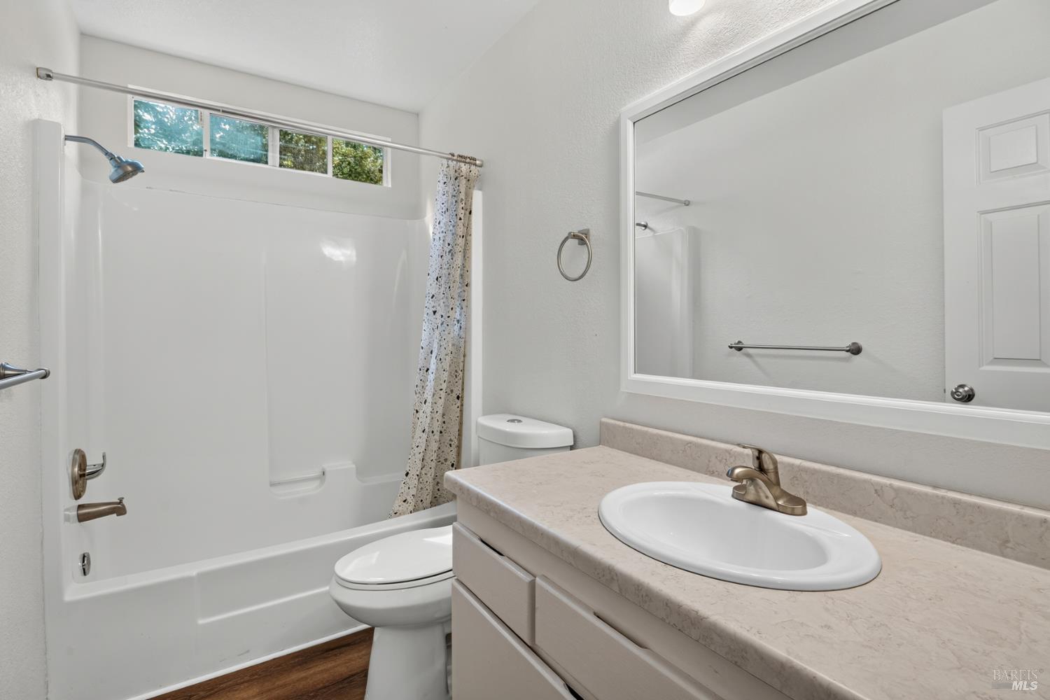 1211 Maize Way Willits CA 95490