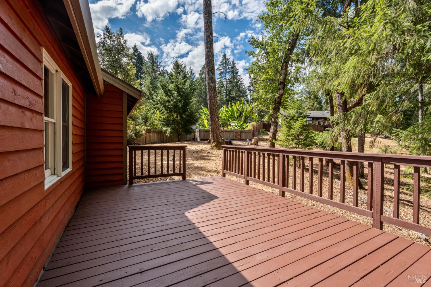 1211 Maize Way Willits CA 95490