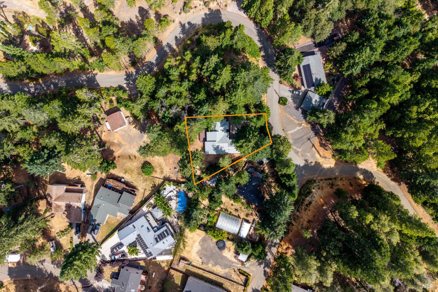 1211 Maize Way Willits CA 95490