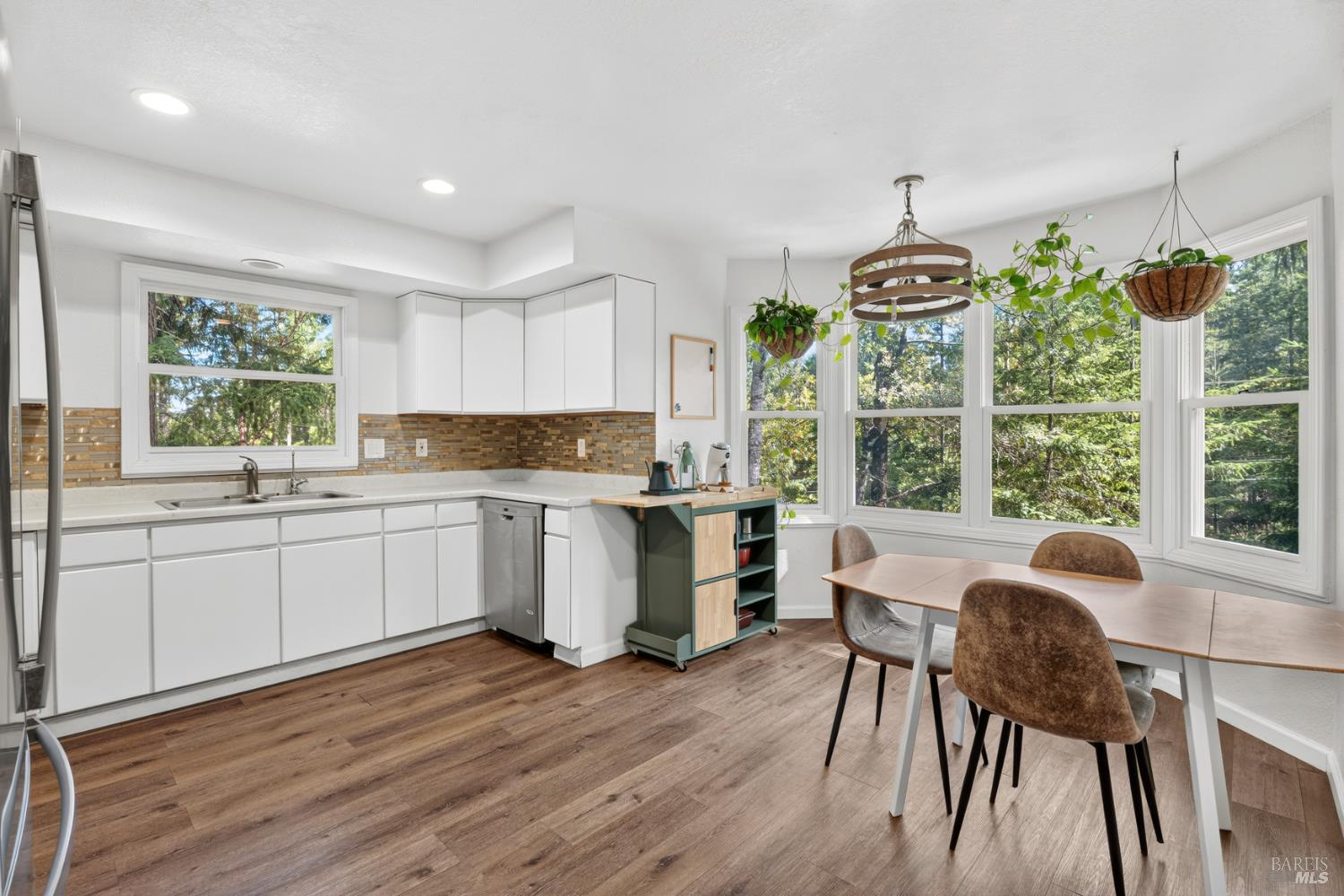 1211 Maize Way Willits CA 95490