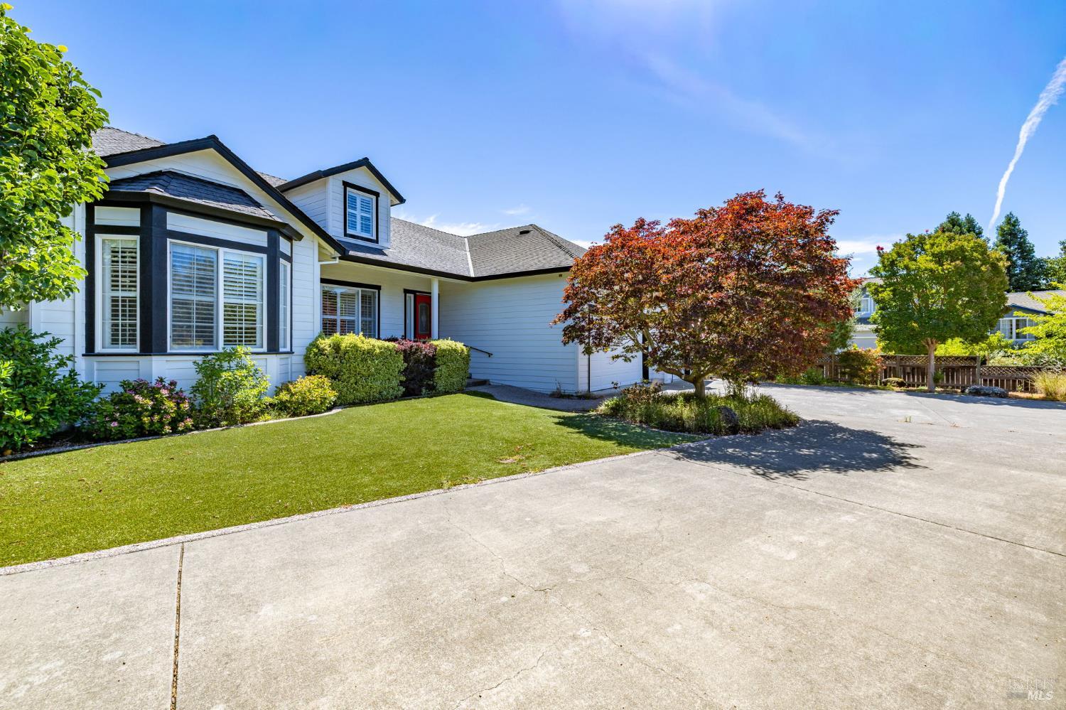 612 Benjamins Court Santa Rosa CA 95409