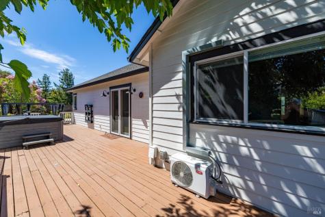 612 Benjamins Court Santa Rosa CA 95409
