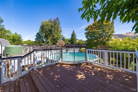 612 Benjamins Court Santa Rosa CA 95409