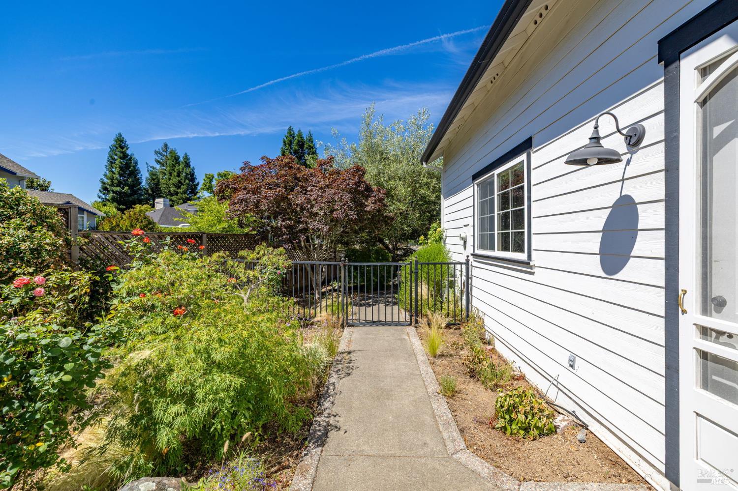 612 Benjamins Court Santa Rosa CA 95409