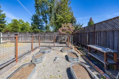 612 Benjamins Court Santa Rosa CA 95409