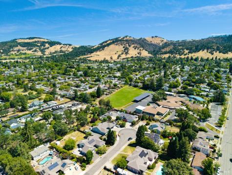 612 Benjamins Court Santa Rosa CA 95409