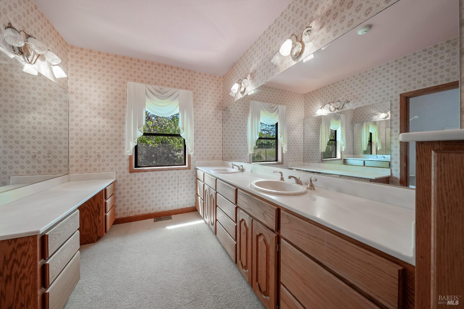 6535 Highland Springs Road Lakeport CA 95453