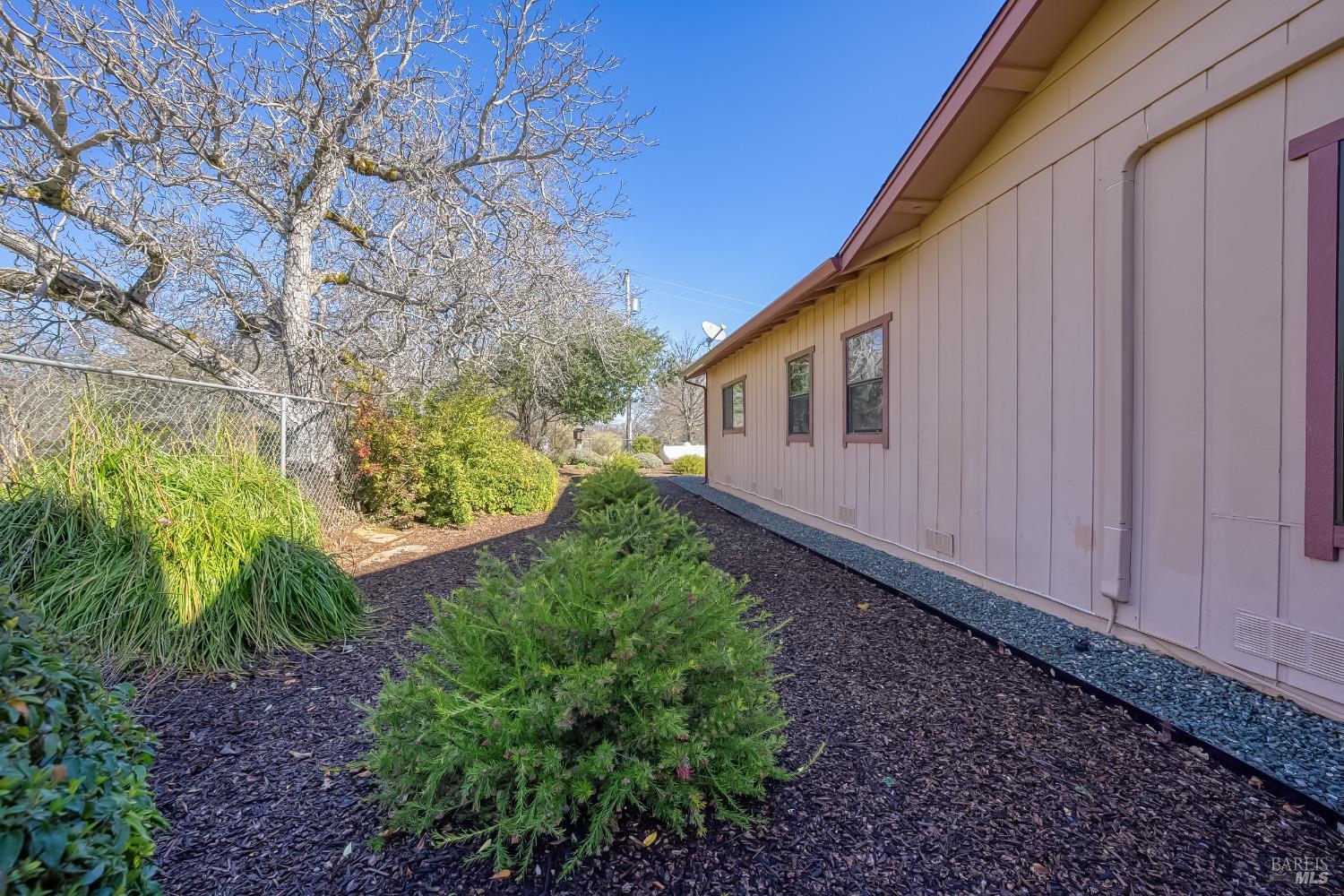 6535 Highland Springs Road Lakeport CA 95453