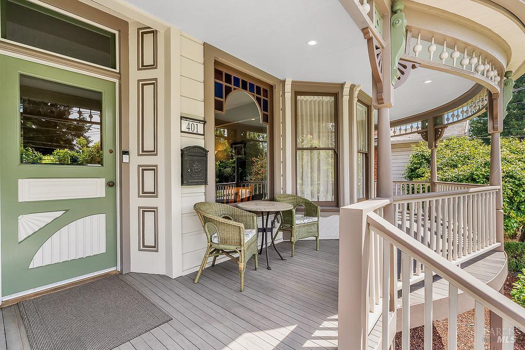 401 Matheson Street Healdsburg CA 95448