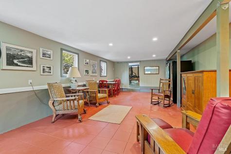 401 Matheson Street Healdsburg CA 95448