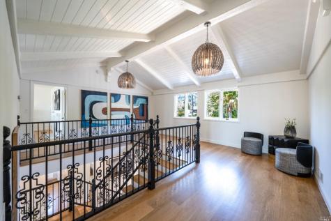 110 Bay Way San Rafael CA 94901