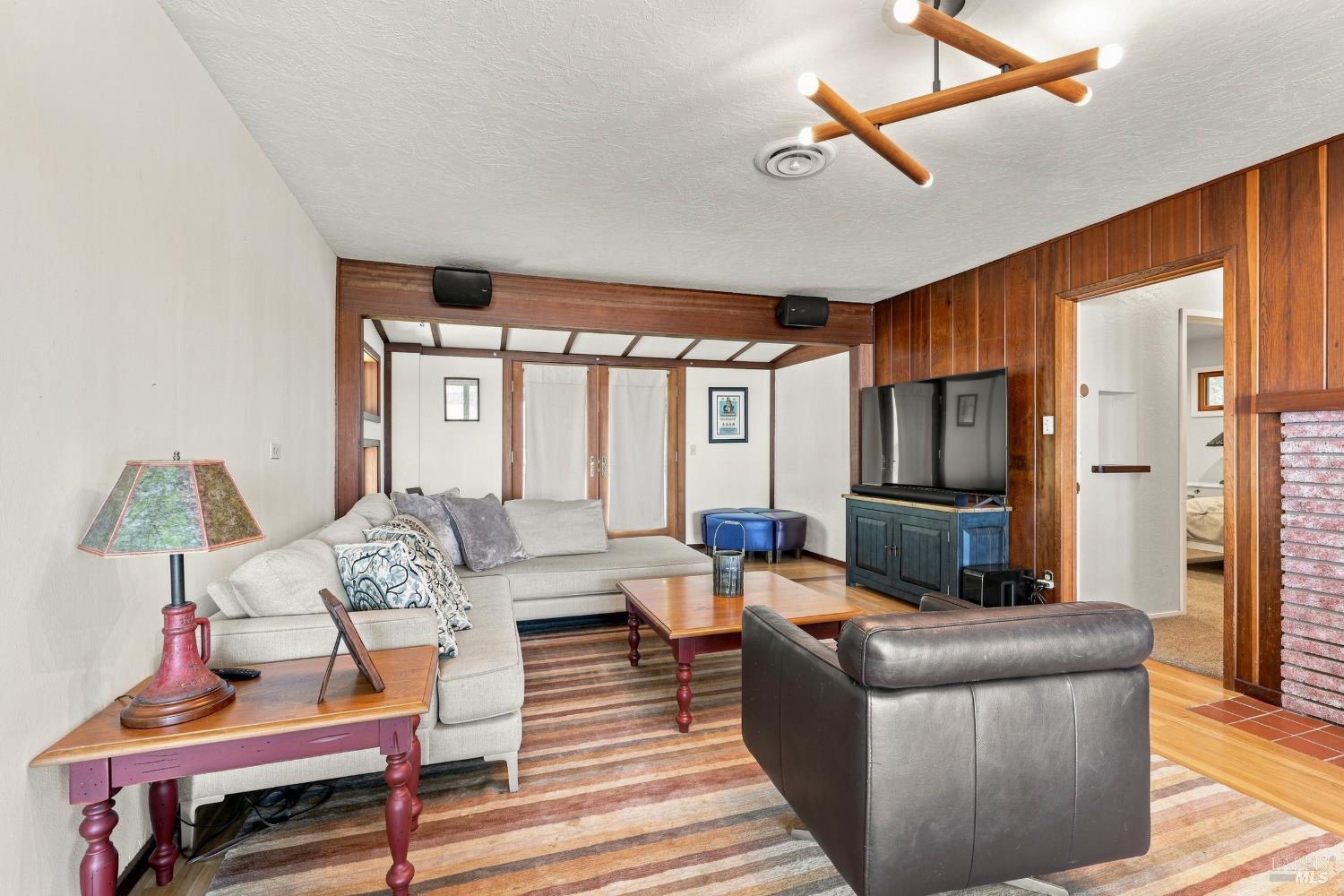 1875 Westlake Drive Kelseyville CA 95451