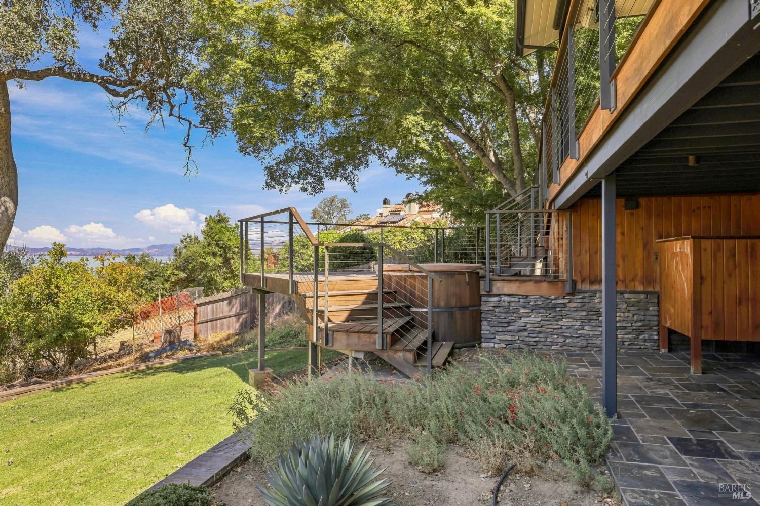 1875 Westlake Drive Kelseyville CA 95451