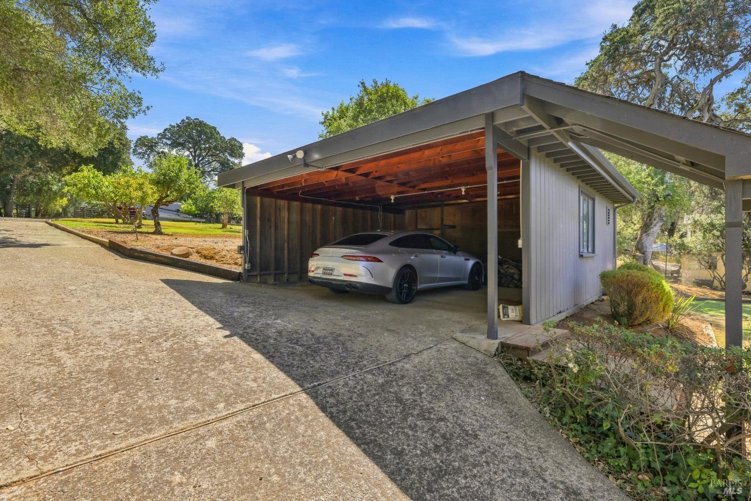 1875 Westlake Drive Kelseyville CA 95451