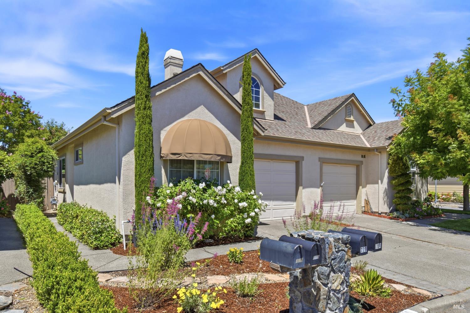 779 Bob Crosby Way Windsor CA 95492
