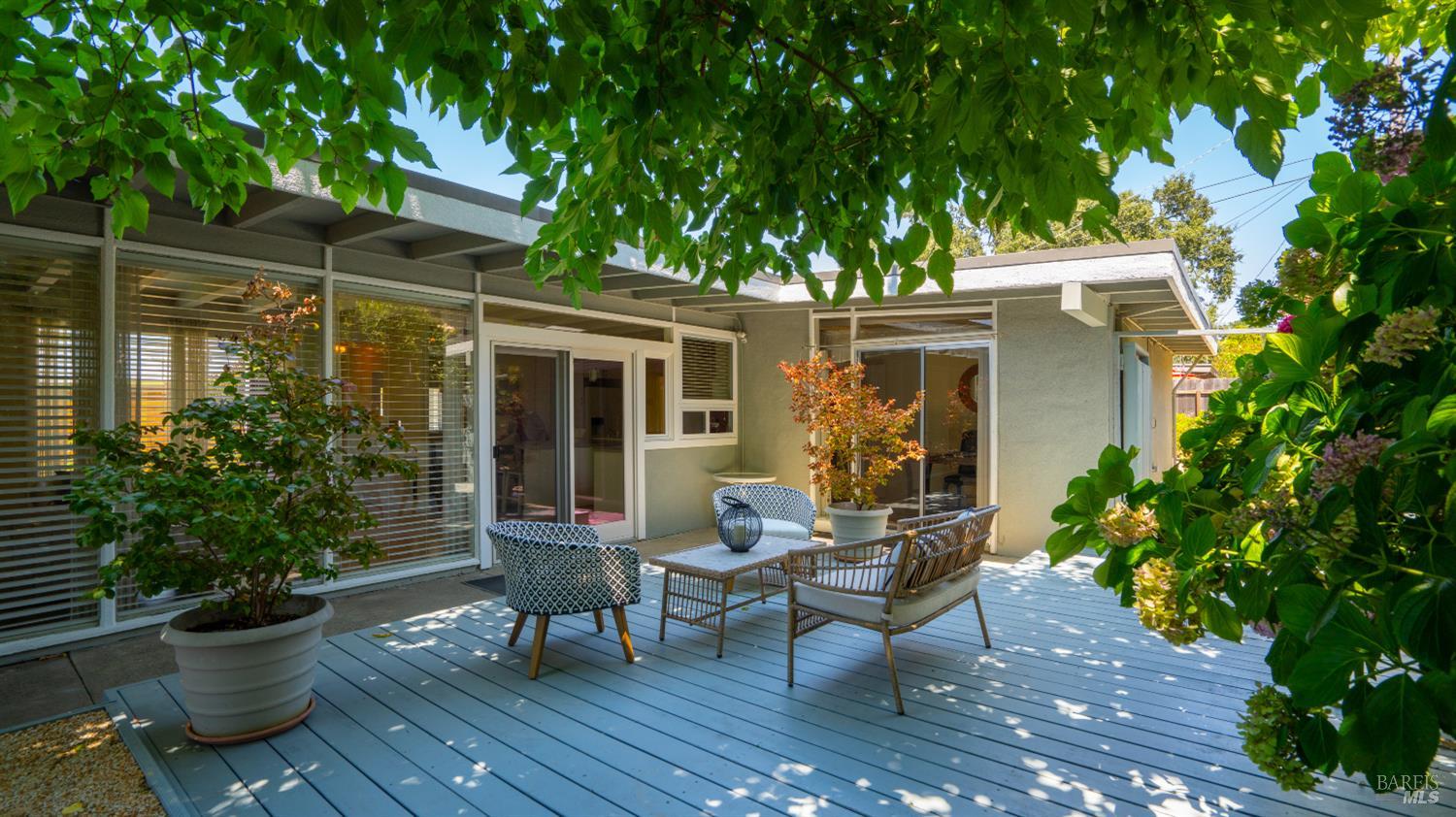 1274 Parkwood Drive Novato CA 94947