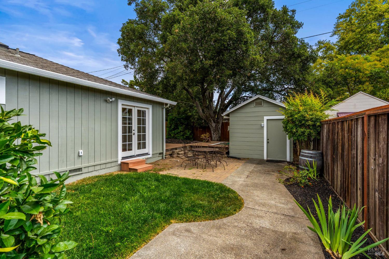 20 Linnell Avenue Napa CA 94559