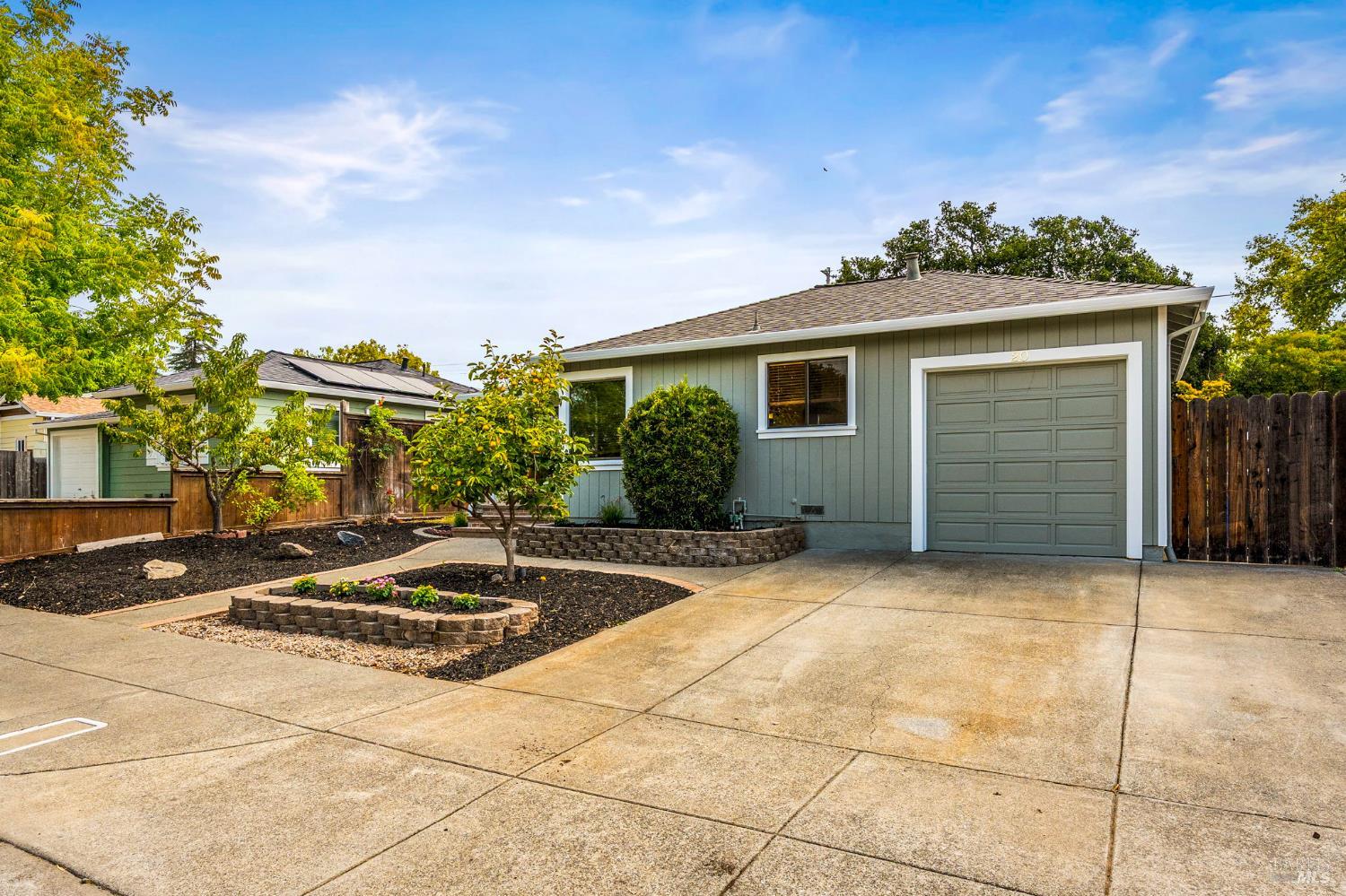20 Linnell Avenue Napa CA 94559
