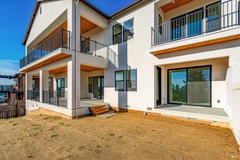 3608 Orbetello Court Santa Rosa CA 95404