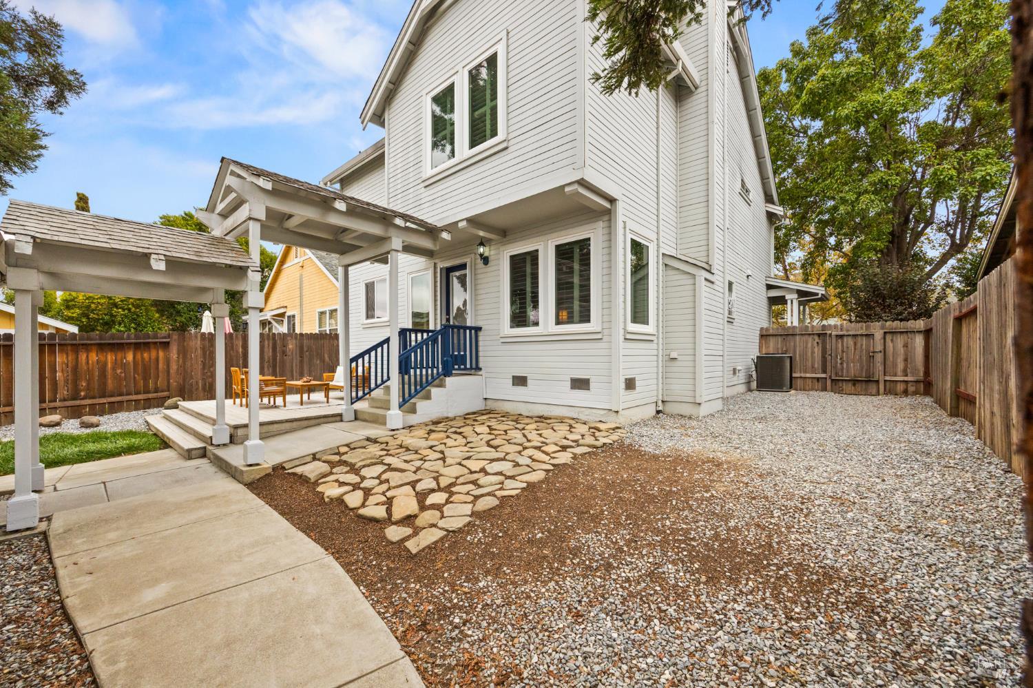 820 Bay Street Suisun City CA 94585