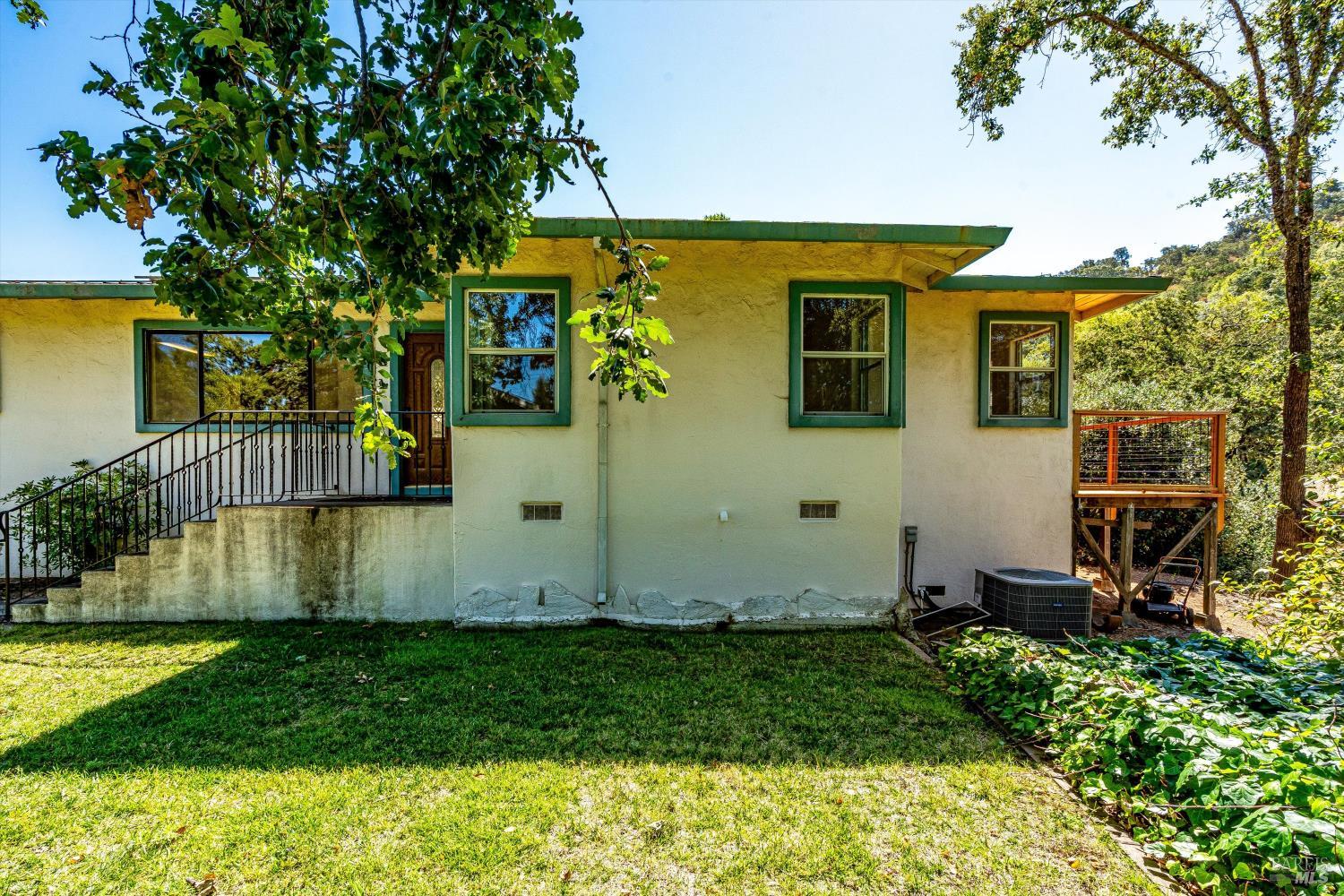 303 Ashlar Drive Napa CA 94558