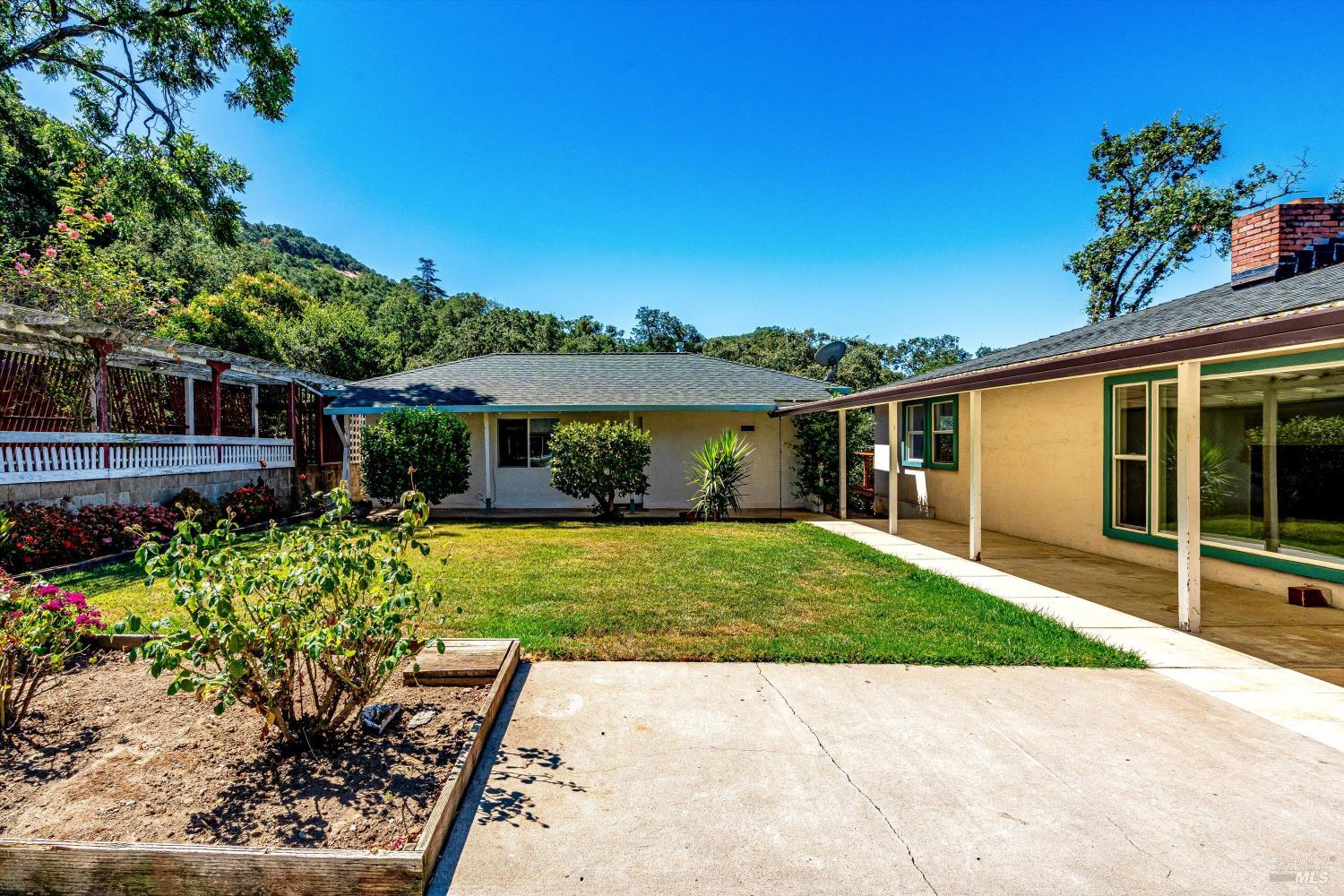 303 Ashlar Drive Napa CA 94558