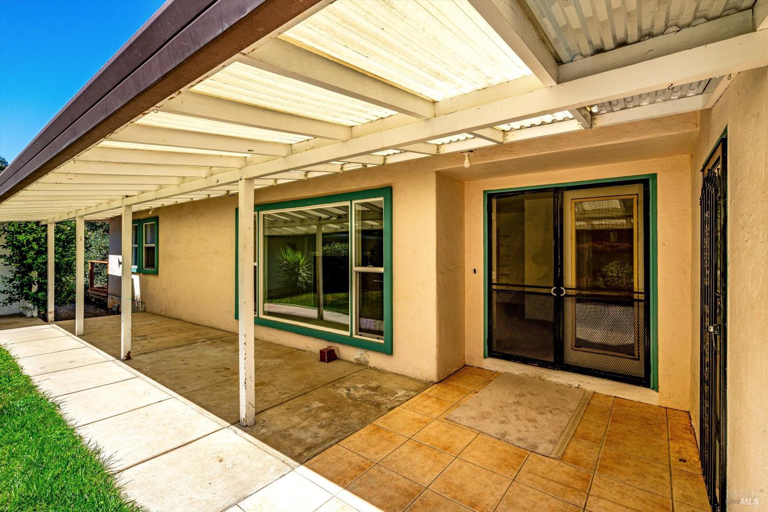 303 Ashlar Drive Napa CA 94558