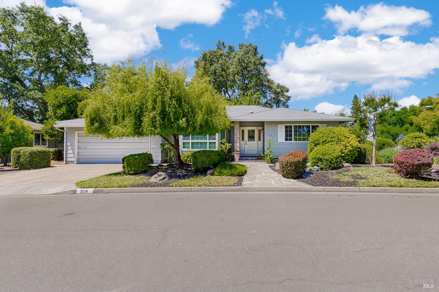 358 Twin Lakes Drive Santa Rosa CA 95409