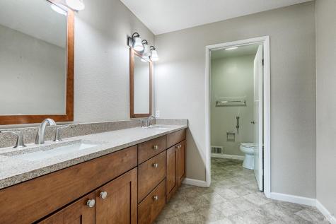 358 Twin Lakes Drive Santa Rosa CA 95409