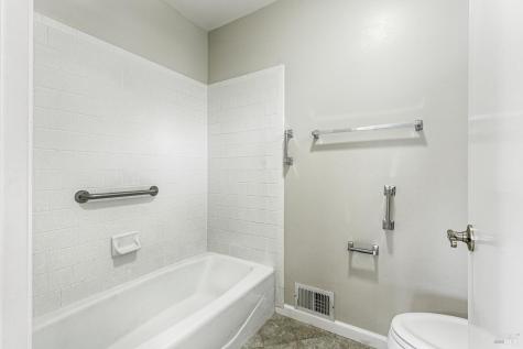 358 Twin Lakes Drive Santa Rosa CA 95409