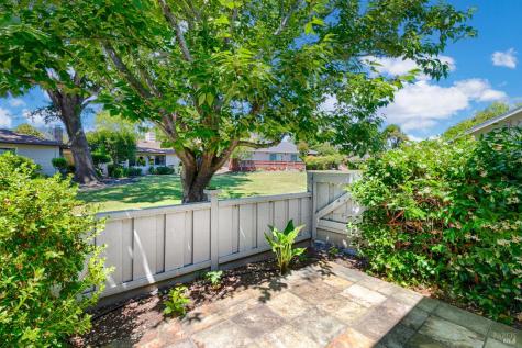 358 Twin Lakes Drive Santa Rosa CA 95409