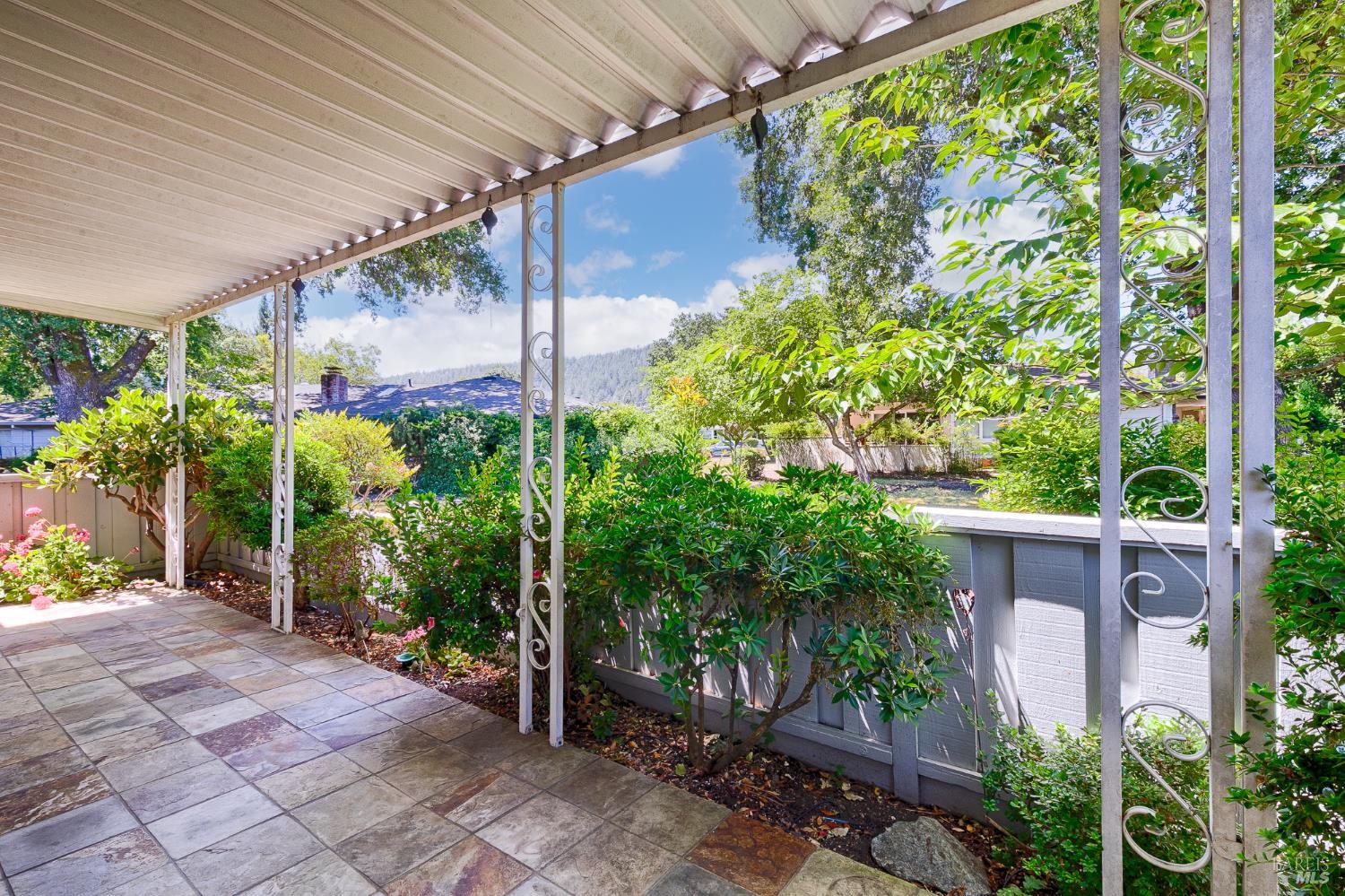 358 Twin Lakes Drive Santa Rosa CA 95409