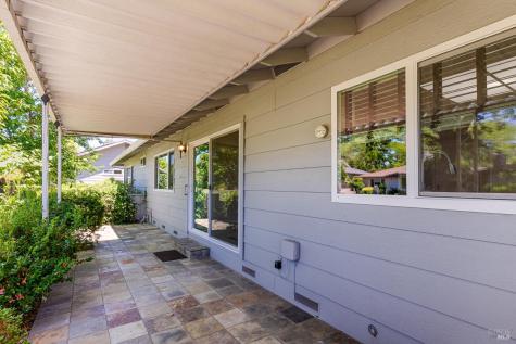 358 Twin Lakes Drive Santa Rosa CA 95409