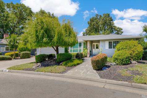 358 Twin Lakes Drive Santa Rosa CA 95409