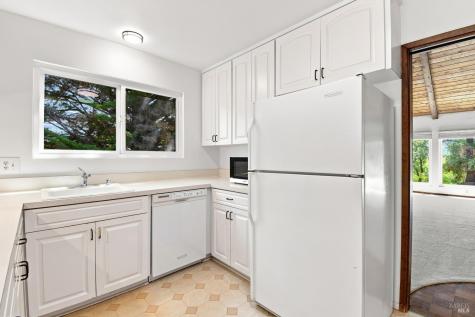 10 Viscaino Way San Rafael CA 94903