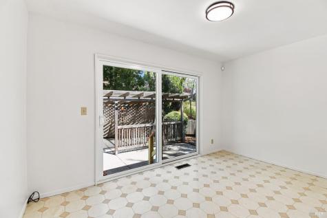 10 Viscaino Way San Rafael CA 94903