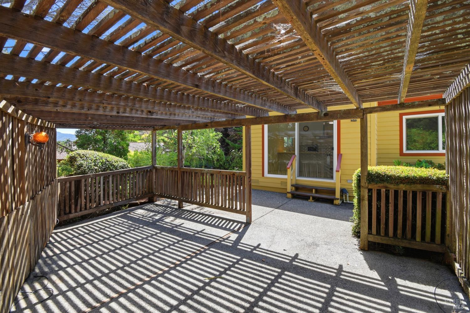 10 Viscaino Way San Rafael CA 94903