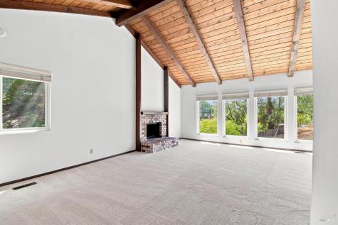 10 Viscaino Way San Rafael CA 94903