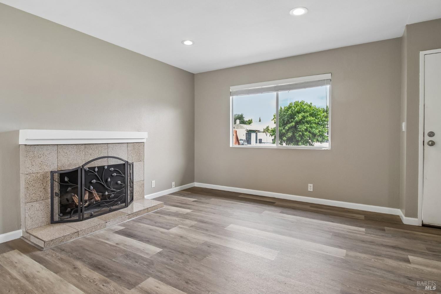 341 Shoveller Drive Suisun City CA 94585
