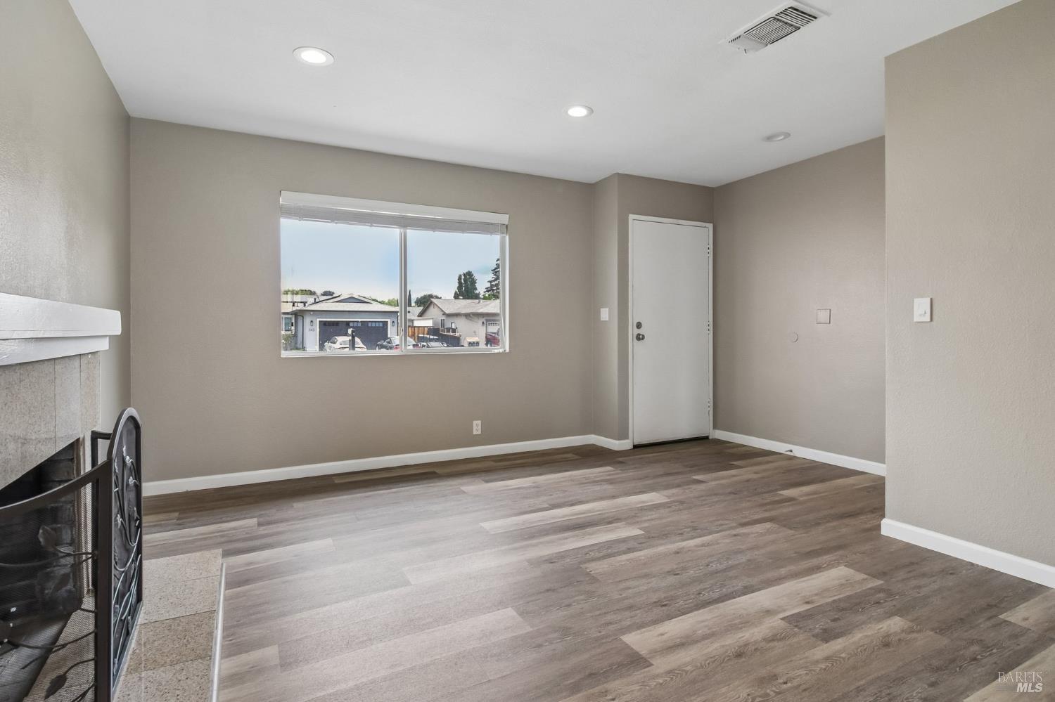 341 Shoveller Drive Suisun City CA 94585
