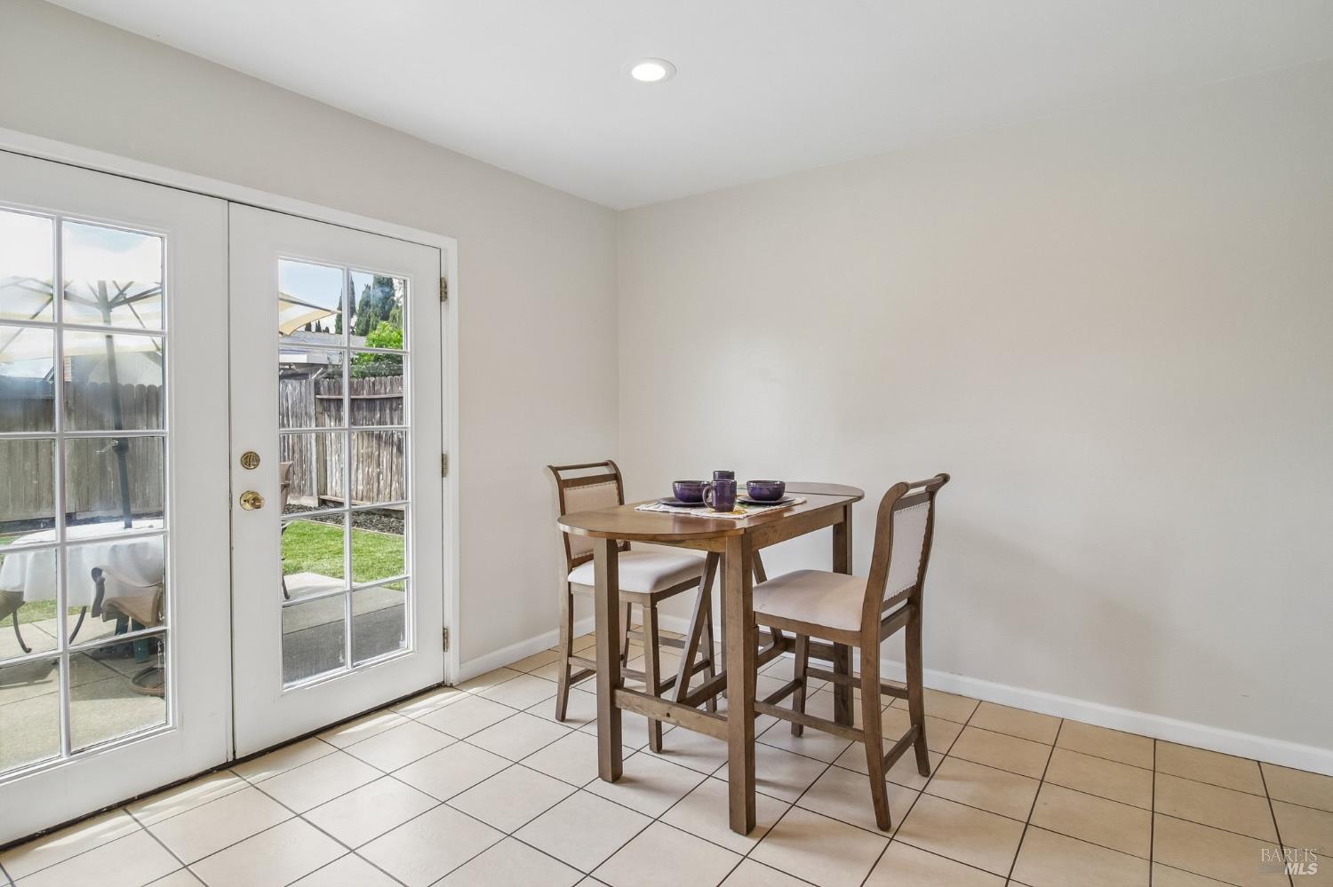 341 Shoveller Drive Suisun City CA 94585